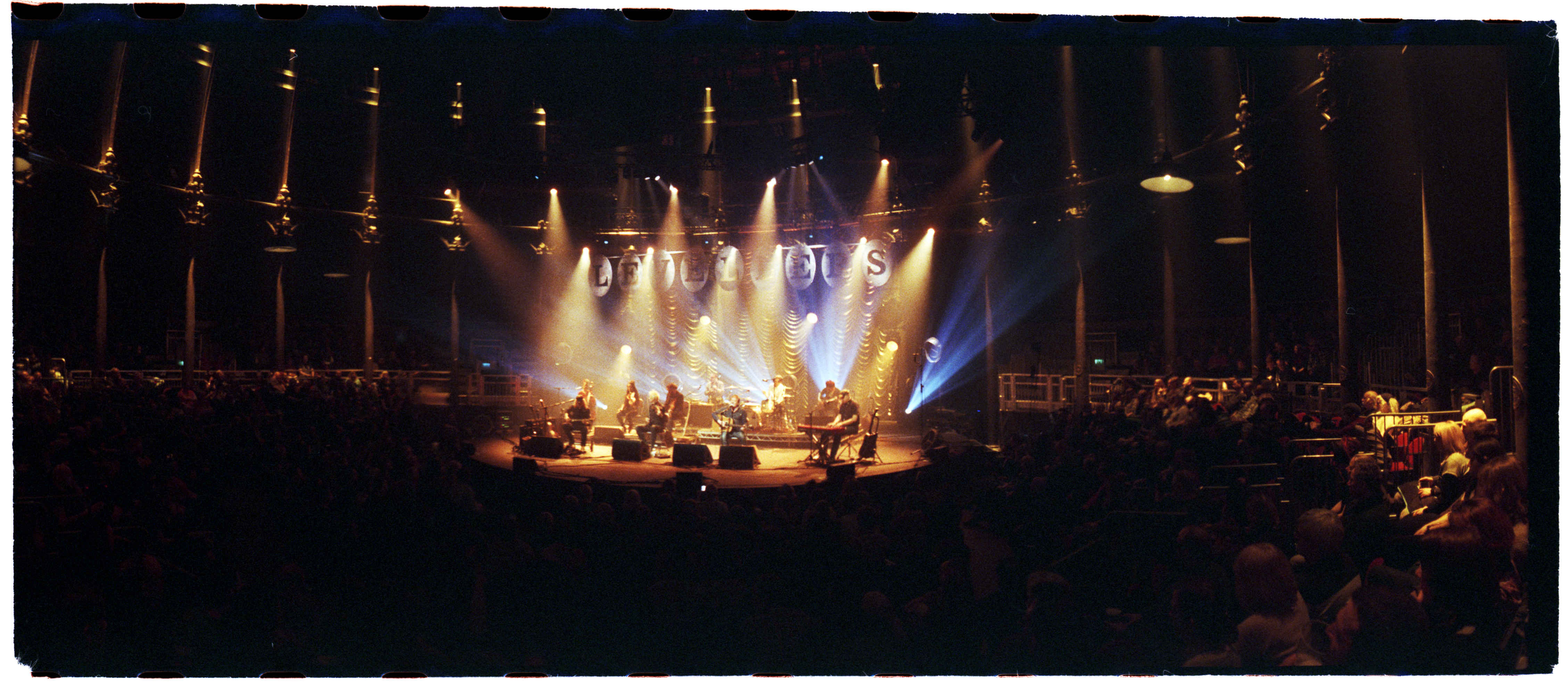 LEVELLERS01 acoustic